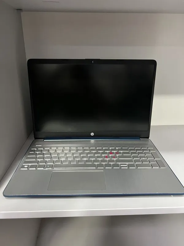 HP Ryzen 5 5500U 8/512gb 1 HP Ryzen 5 5500U 8/512gb 1
