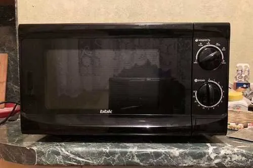 Микроволновая печь (BBK 20MWS-706M/B)