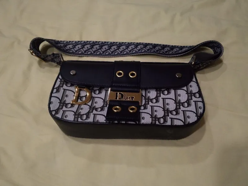 Sumka, Christian Dior 1 Sumka, Christian Dior 1