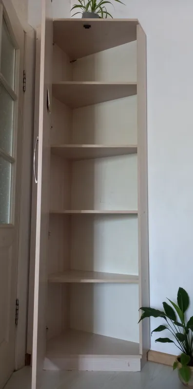Угловой шкаф из 5 полок. 2