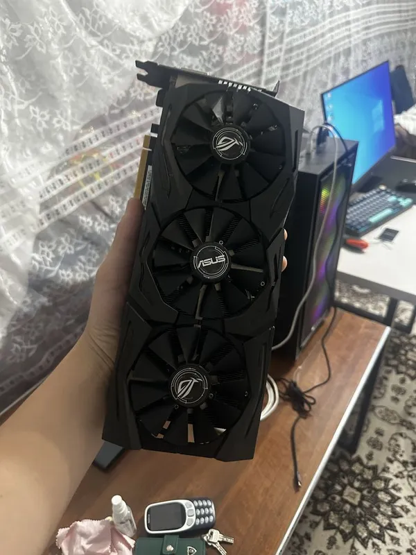 GTX 1080 8gb 3 Fan asus rog strix 1 GTX 1080 8gb 3 Fan asus rog strix 1