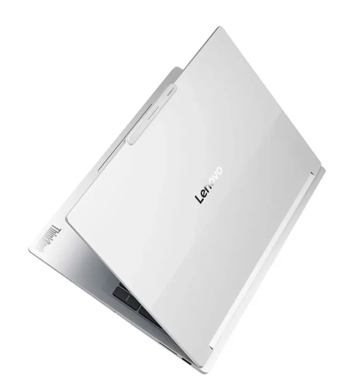 Lenovo ThinkBook 16 White ultrabuk 32GB/1TB 2