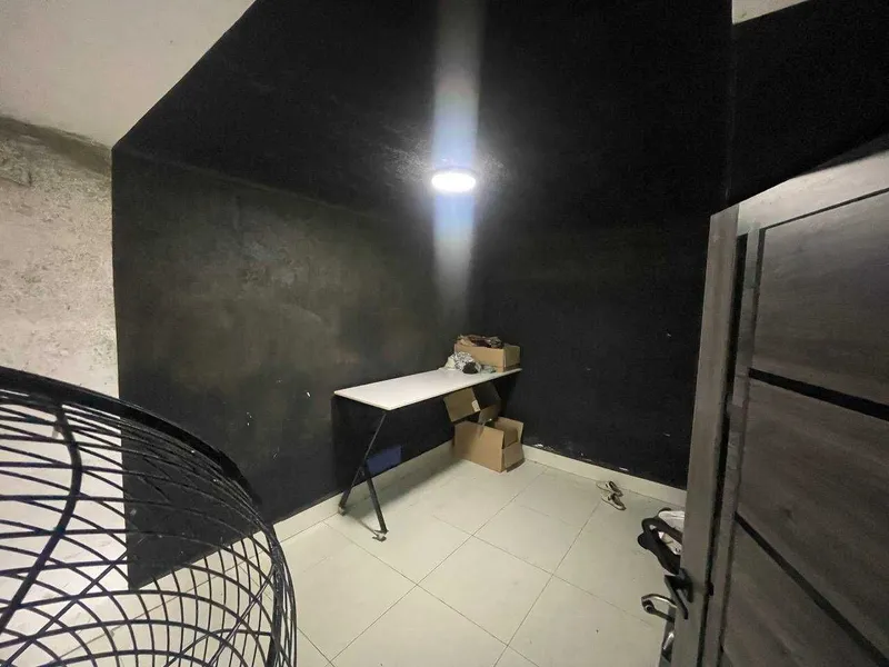 Arendaga podval beriladi manzil Anor Bank oldida 4