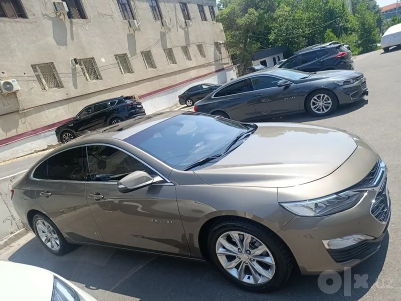 Malibu 2 Premier 2L turbo 3 Malibu 2 Premier 2L turbo 3