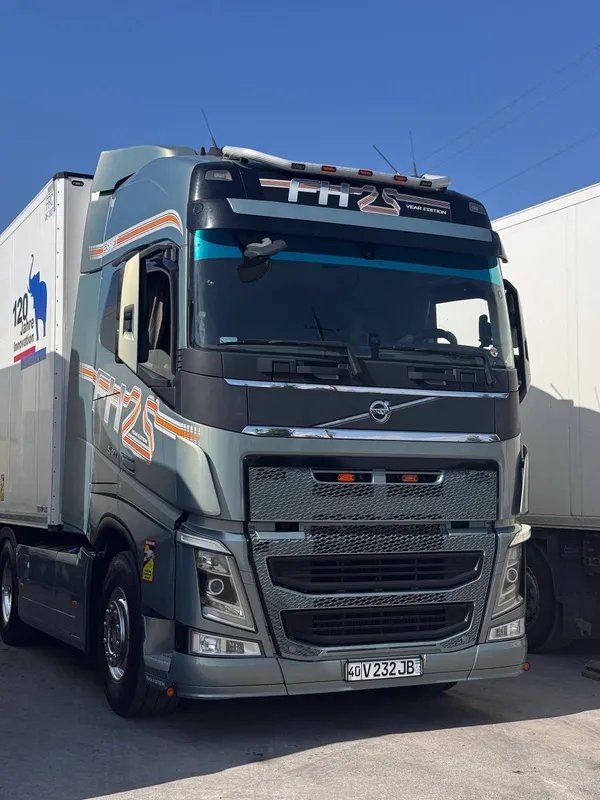 VOLVO FH450 + SCHMITZ Реф Сотилади