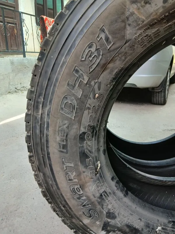 Продаётся балоны для фуры 3 Продаётся балоны для фуры 3