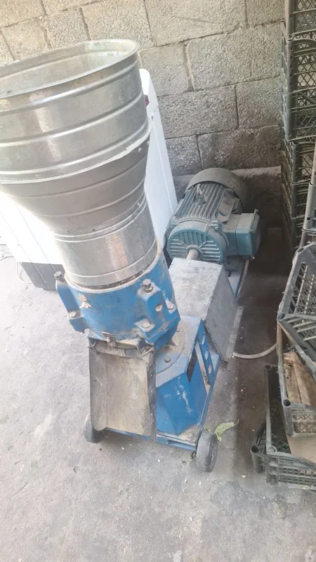 granulyatir 11 kilovat mol qoy tovuqlar uchun 3 fa