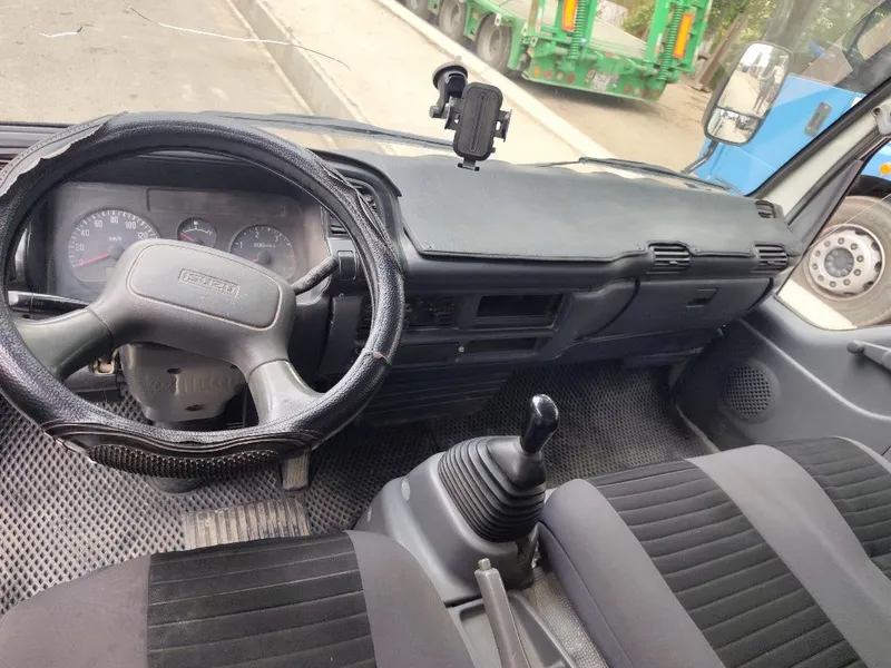 Isuzu samasval zavadskoy Yili: 2016 Пробек 237000 4