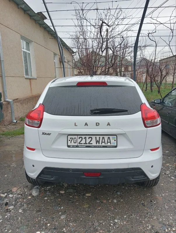 Лада Xray 2018 й