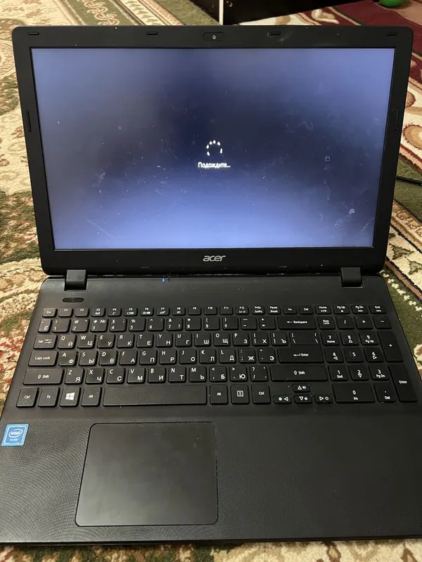 Noutbook TOSHIBA ofis jumislari ushin jaqsi