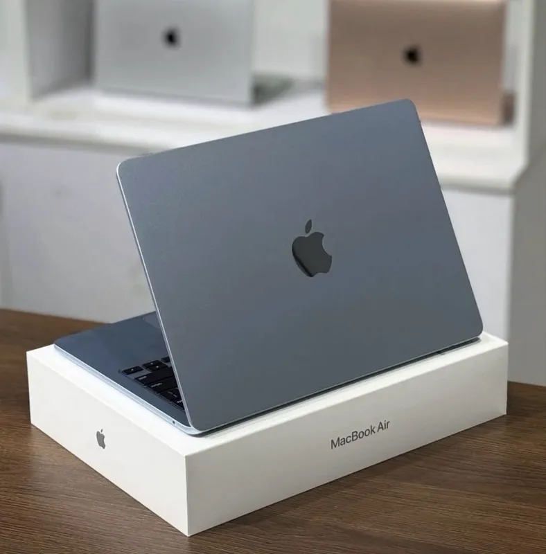 MacBook Air M5 — новый, оригинал Apple 2 MacBook Air M5 — новый, оригинал Apple 2