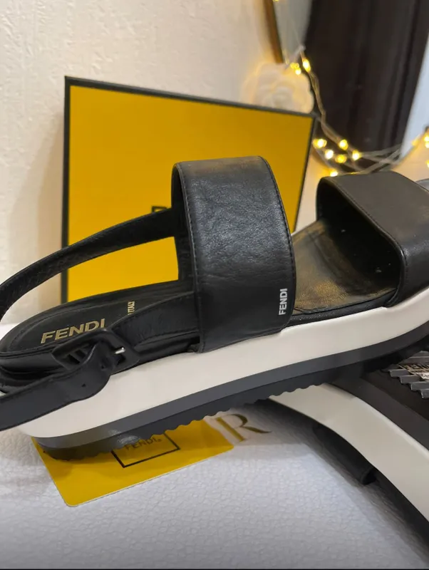Fendi — фото 2