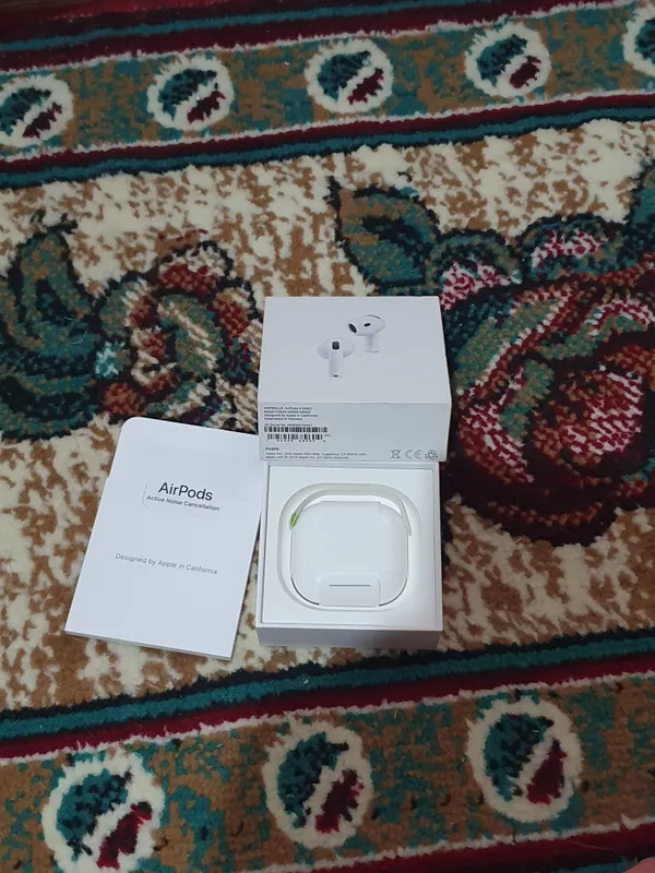 AirPods 4 ANC, original 100%, ideal holat, AQShdan. AirPods 4 ANC, original 100%, ideal holat, AQShdan.
