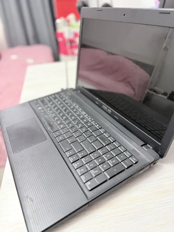 ASUS noutbuki sotiladi 1