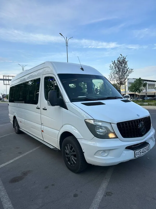 Srochna sotiladi Mersedes benz sprinter 18 kishilik 1