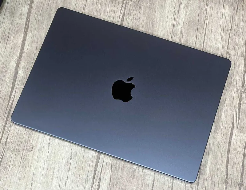 как новый MacBook Pro 14” M3 Pro/ 18Gb / 1Tb Black 1 как новый MacBook Pro 14” M3 Pro/ 18Gb / 1Tb Black 1