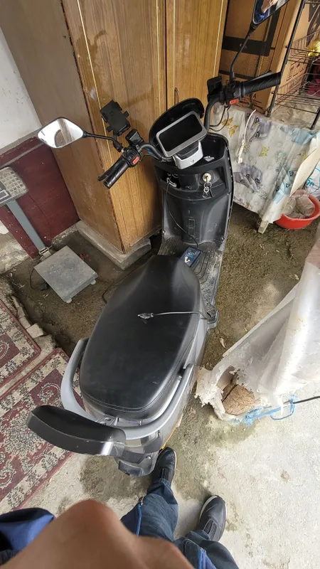 E9 elektro Skuter