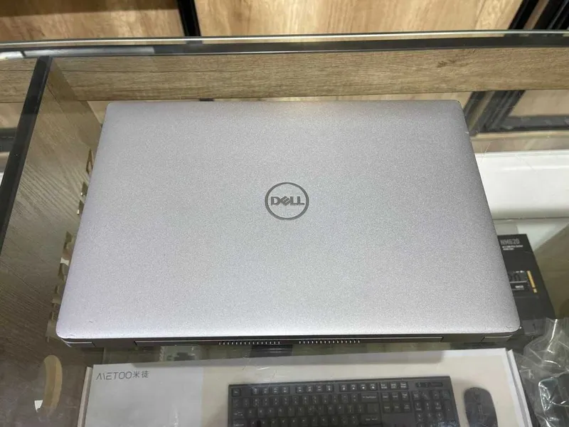 DELL Latitude 5420 Intel Core i7-1185G7, 16 GB tezkor xotira, 256 GB SSD 2 DELL Latitude 5420 Intel Core i7-1185G7, 16 GB tezkor xotira, 256 GB SSD 2