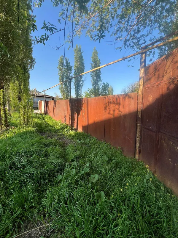 Yer sotiladi ! Zangiota bozsuv botir maxala 4sotix tekis yer maydoni — фото 3