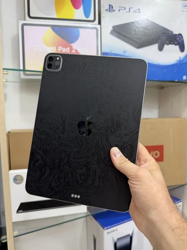 I pad pro m2 1