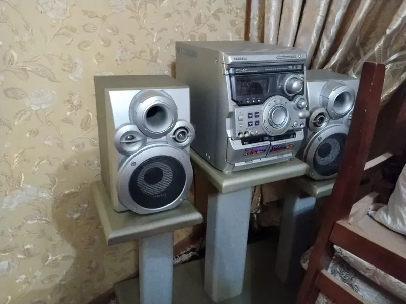 Музыкальный центр 1 Музыкальный центр 1