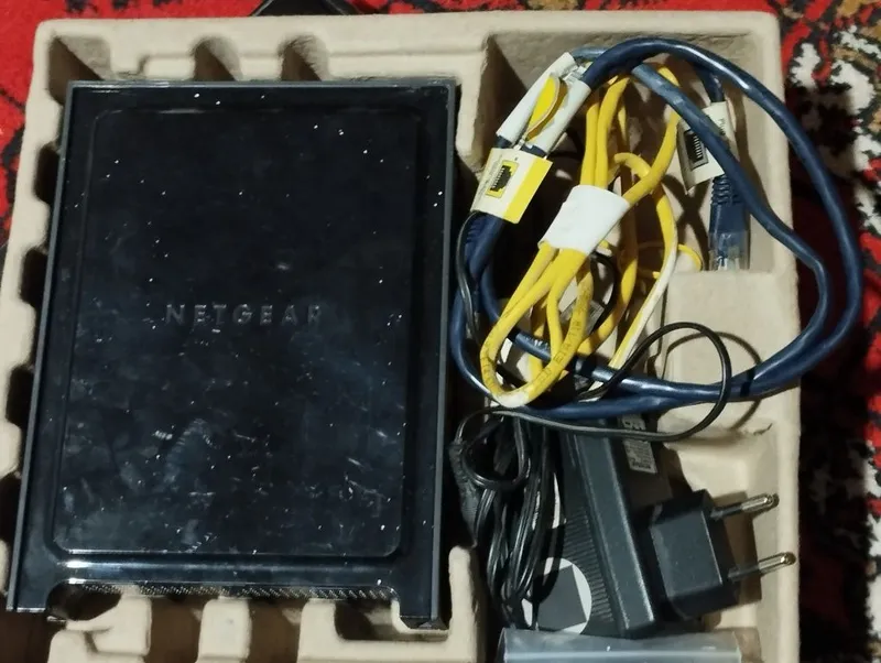 беспроводной гигабитный маршрутизатор NETGEAR N300 (WNR3500L). — фото 1
