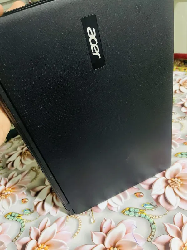 Notebook sotiladi holati zor ishlashi chotki — фото 2
