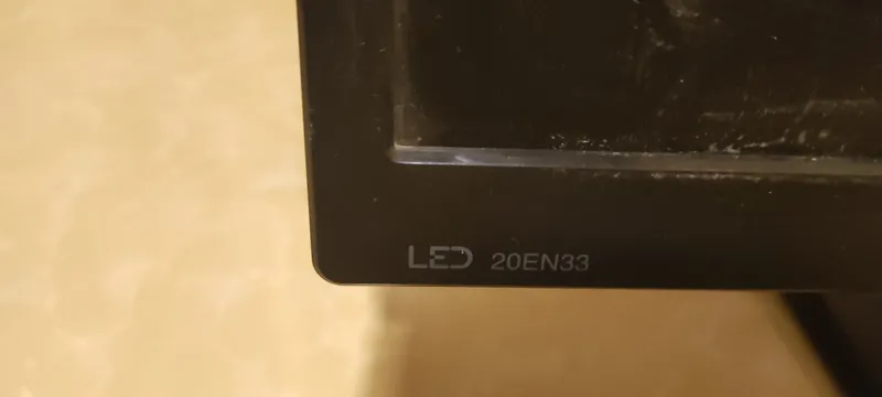 20 dyuymli LG monitor 2 20 dyuymli LG monitor 2