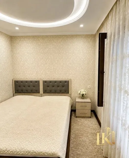 Yevroremont qilingan keng 3 xonali kvartira sotiladi 4 Yevroremont qilingan keng 3 xonali kvartira sotiladi 4