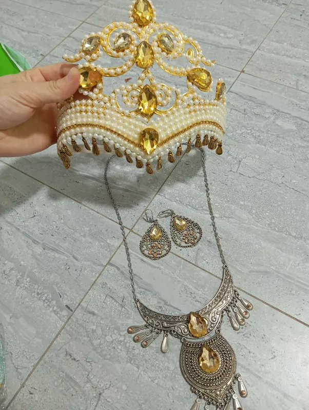 Tilloqosh va zebigardon kamplekt 3 Tilloqosh va zebigardon kamplekt 3