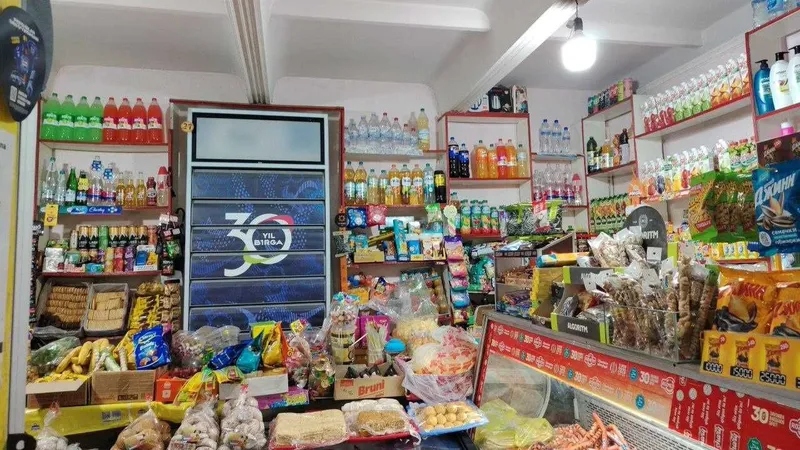 Продаётся Магазин в Чирчике, 2 уровня, вдоль дороги — фото 1