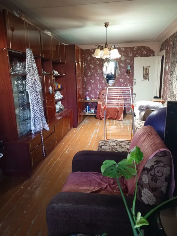Продам квартиру 4/3/5,кирпич,разд сануз,Чиланзар23