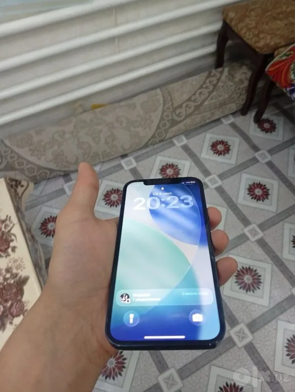 Iphone 12 sotiladi srochna 64tali 1 Iphone 12 sotiladi srochna 64tali 1