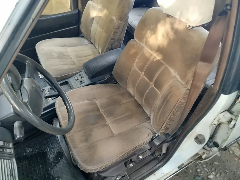 Mitsubishi Galant — фото 5