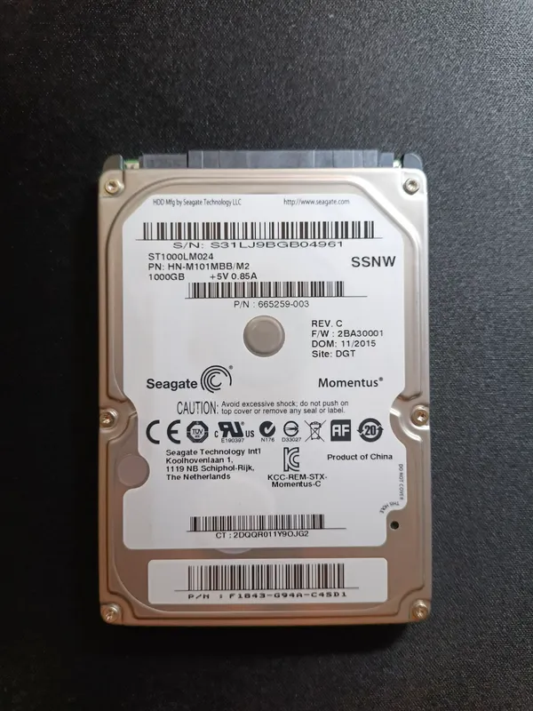 1 TB hajmli Seagate 2.5" HDD qattiq diski 1 1 TB hajmli Seagate 2.5" HDD qattiq diski 1