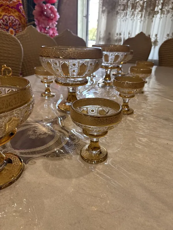 Bagemala sotiladi 3 ta komplekt bor 4 Bagemala sotiladi 3 ta komplekt bor 4