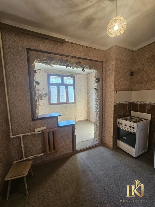 Срочно! Продаётся 2-комнатная квартира в Мирзо-Улугбекском районе (ориентир: Хумоюн), без ремонта, цена снижена Срочно! Продаётся 2-комнатная квартира в Мирзо-Улугбекском районе (ориентир: Хумоюн), без ремонта, цена снижена