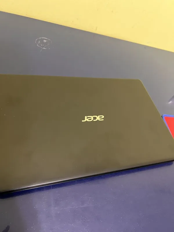 Acer notebook sotiladi 2 Acer notebook sotiladi 2