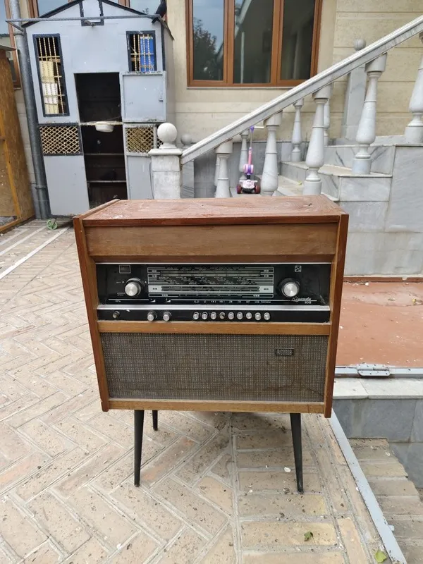 Retro Radio Sotiladi Retro Radio Sotiladi