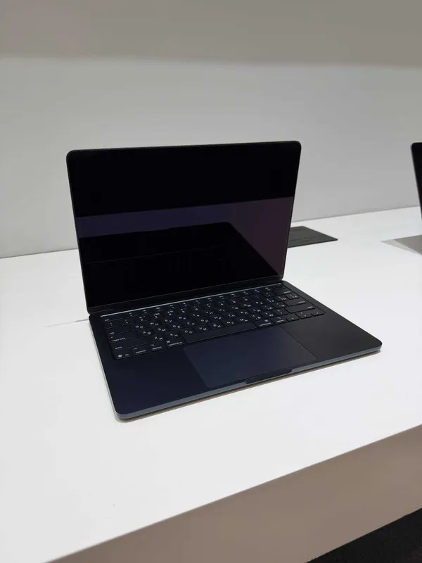MacBook Air M4 16/256GB 100% 13ta sikl — фото 1