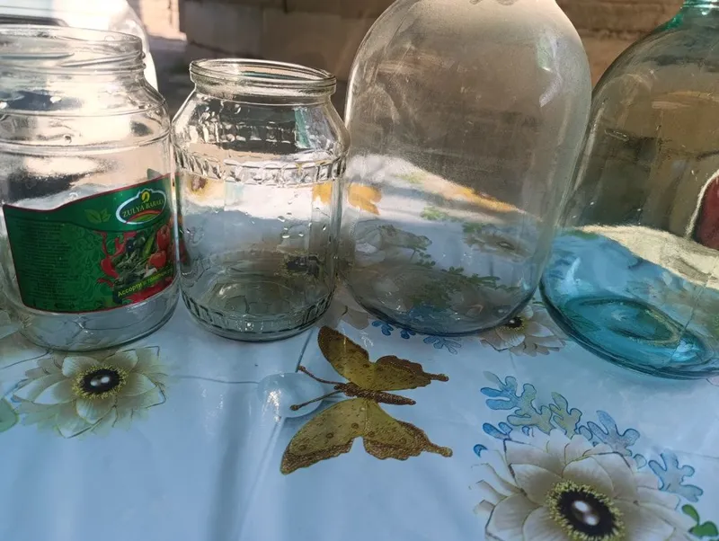 продаются банки 1-3 л 2 продаются банки 1-3 л 2