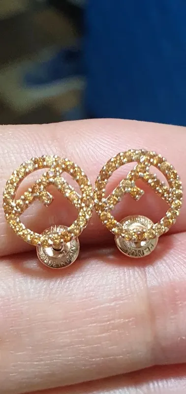 Серёжки от Fendi Серёжки от Fendi