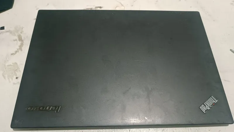 Srochna lenovo thinkpad 8/256 notebook kelishiladi — фото 3