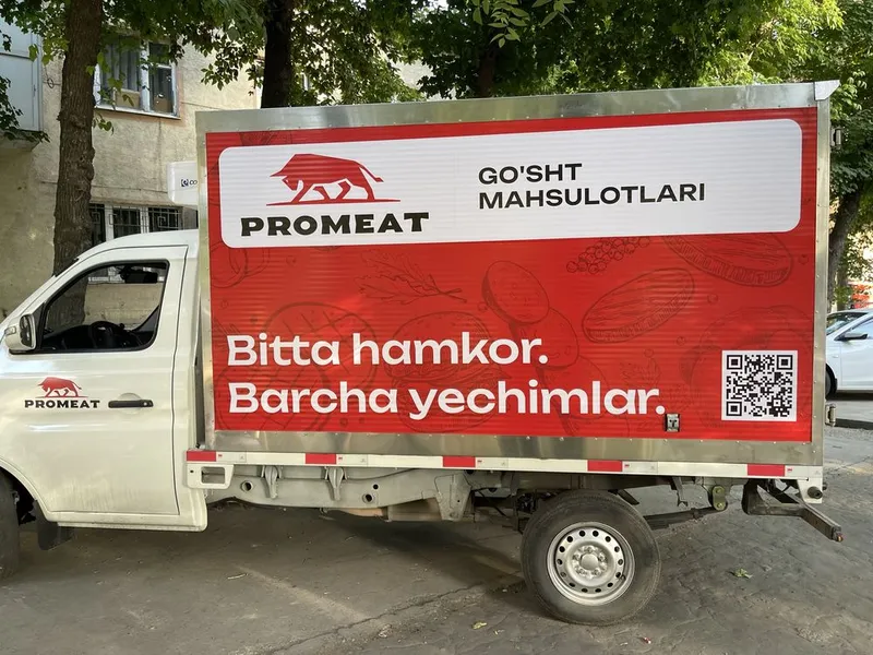 Avto reklama avtobrending 6