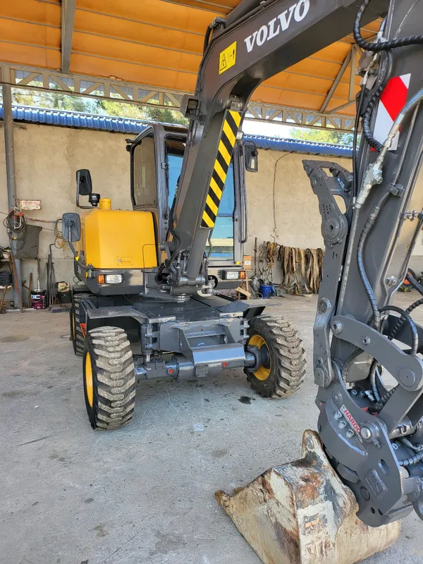 Mini Volvo 60 pro ekskvator karea dan zuri keldi. — фото 5