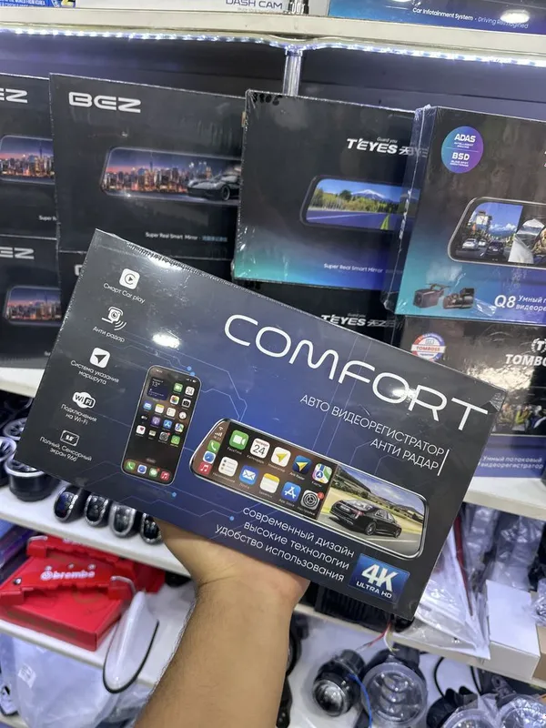 Видеорегистратор нового поколения в формате 4K Comfort 1 Видеорегистратор нового поколения в формате 4K Comfort 1