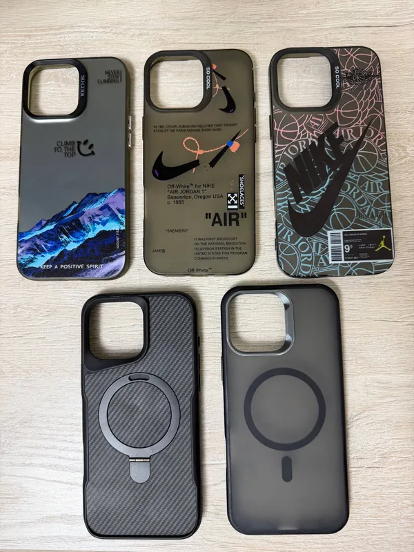 Чехол на Iphone 16 pro max