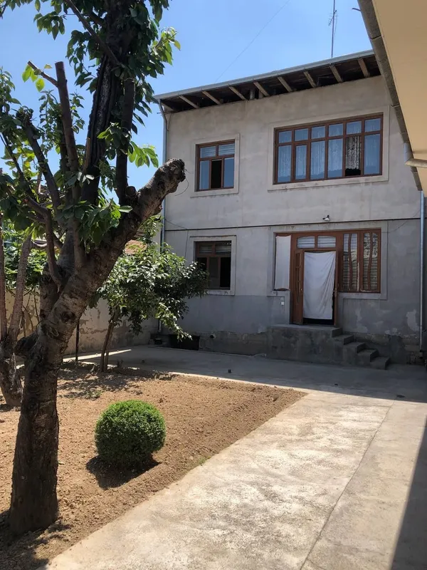 Uy sotiladi Shayxontohur tumani shofayiz mahalla 5.2 sotik 2
