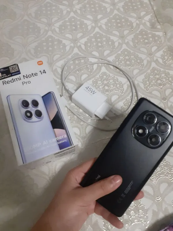 Redmi note 14 Pro 1