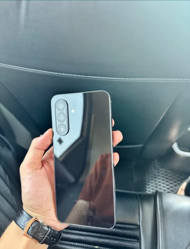 Samsung A 26 5g holati yaxwi aybi yoq Samsung A 26 5g holati yaxwi aybi yoq